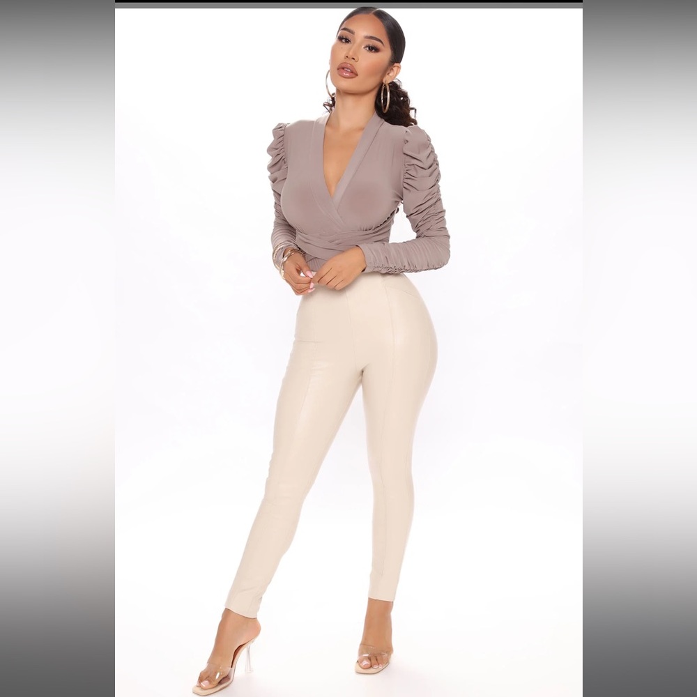 Fashion Nova Nights in the city bodysuit - mocha - XL